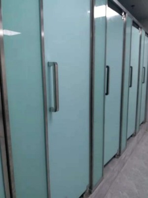 揭陽學校衛生間隔斷堅固* 公共衛生間隔斷量身定制