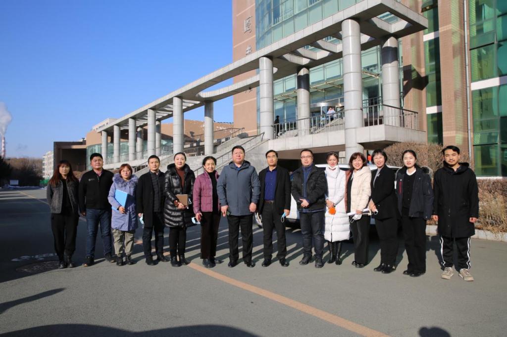 長春經開區工信局領導蒞臨我校指導創業孵化基地工作，共促校企協同發展